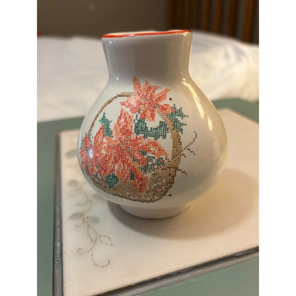 Vintage Charming bud vase with cross-stitch design of flower